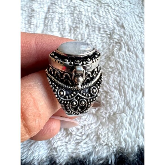 925 Rainbow FLASH Moonstone Poison Ring 6, 7, 10 - Picture 9 of 13